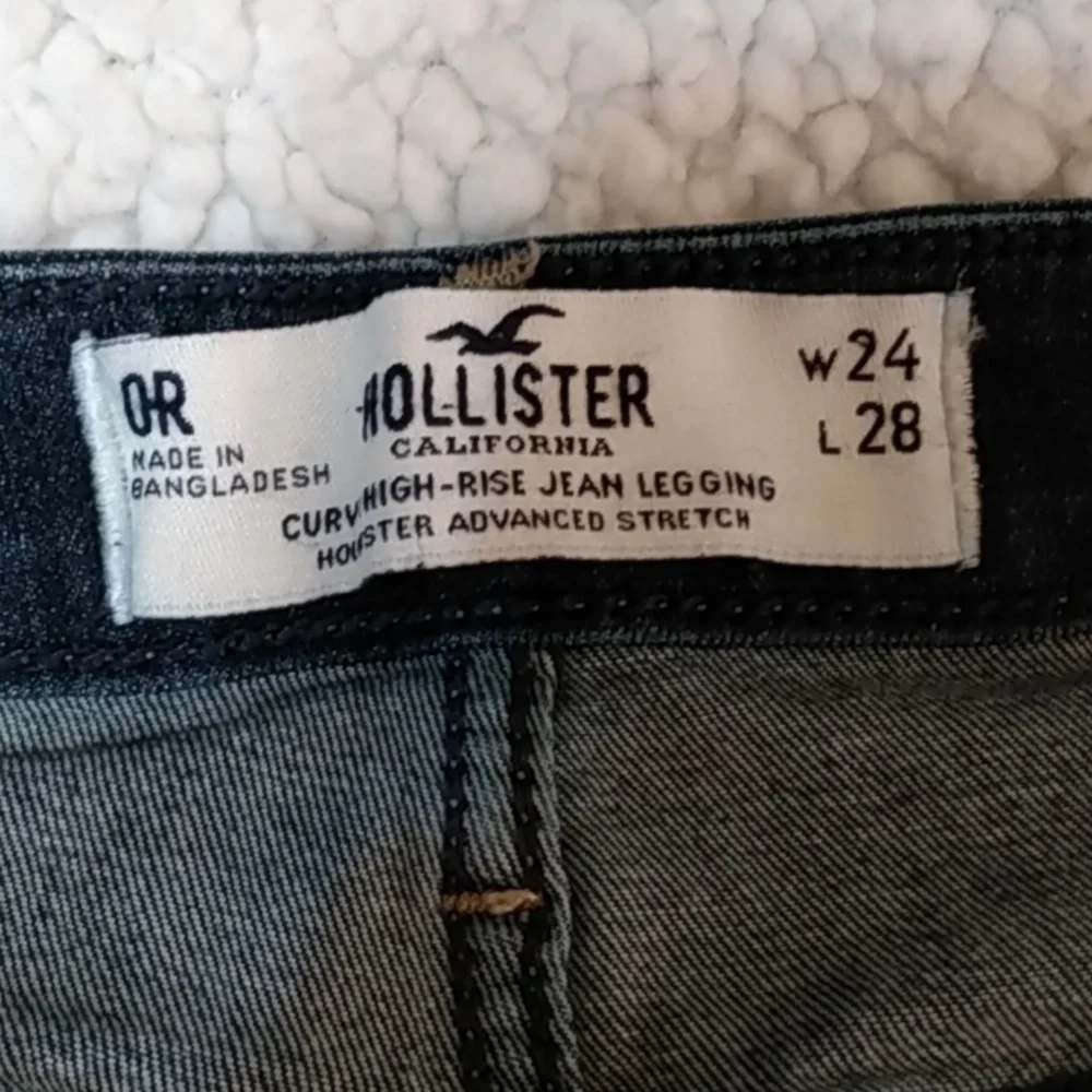 Hollister‎ Blue Skinny distressed Jeans -Women's 24x28